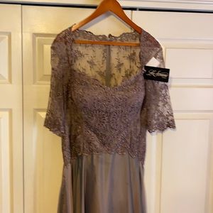 La Femme size 14 Cocoa color. Never been worn still has tags.